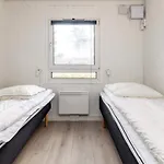 10 Person In Bindslev-by Traum *