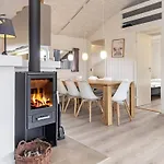 10 Person In Bindslev-by Traum Nyaraló