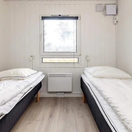 10 Person In Bindslev-by Traum *
